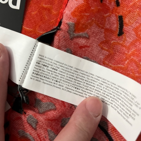 NWT - Desigual Women’s Bird & Forest Landscape Print Square Scarf - Size 48”x48” - Picture 9 of 9